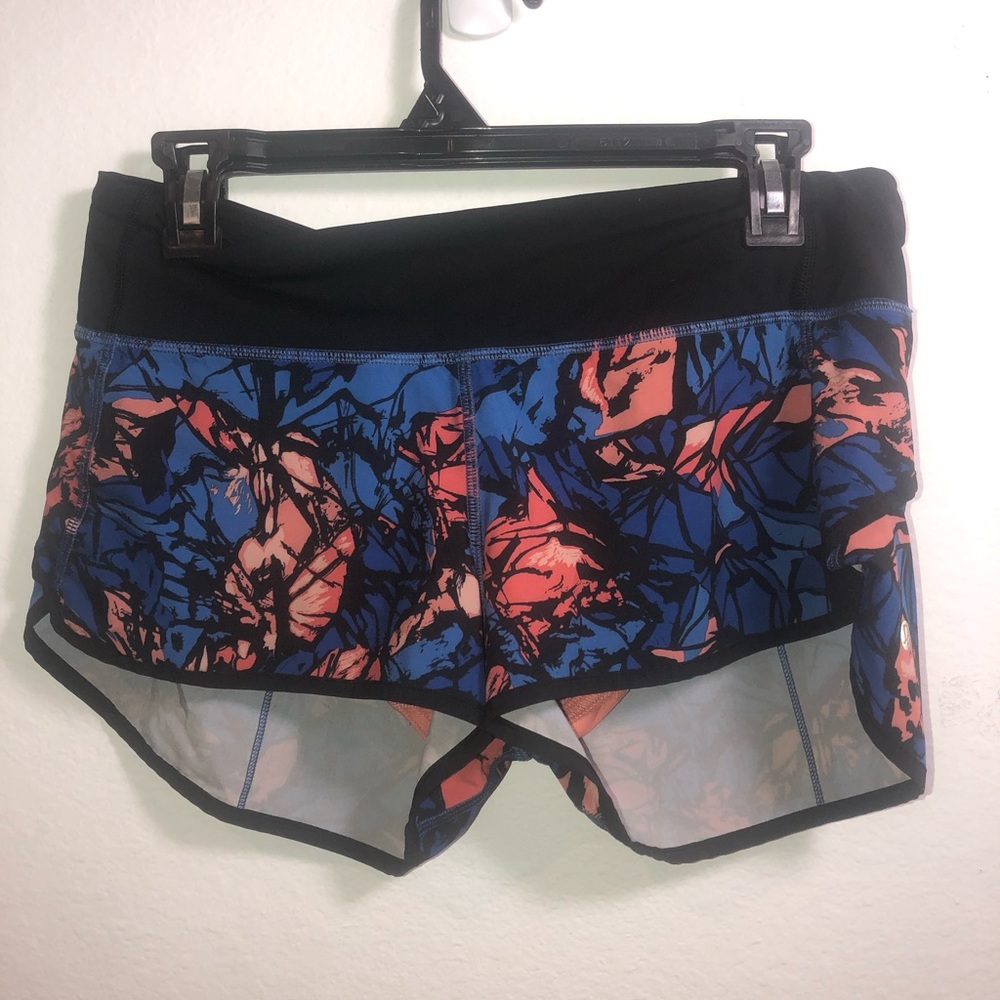 Lululemon Speed Short size 6